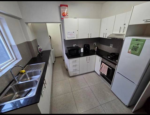 5 BEDROOM PROPERTY TO RENT IN WOODSTOCK
